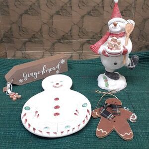 4 pc gingerbread collection for those gingerbread lovers on your list.